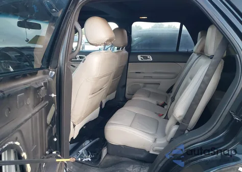 2014 Ford Explorer Xlt z USA, uszkodzony, nr VIN 1FM5K7D93EGA49415